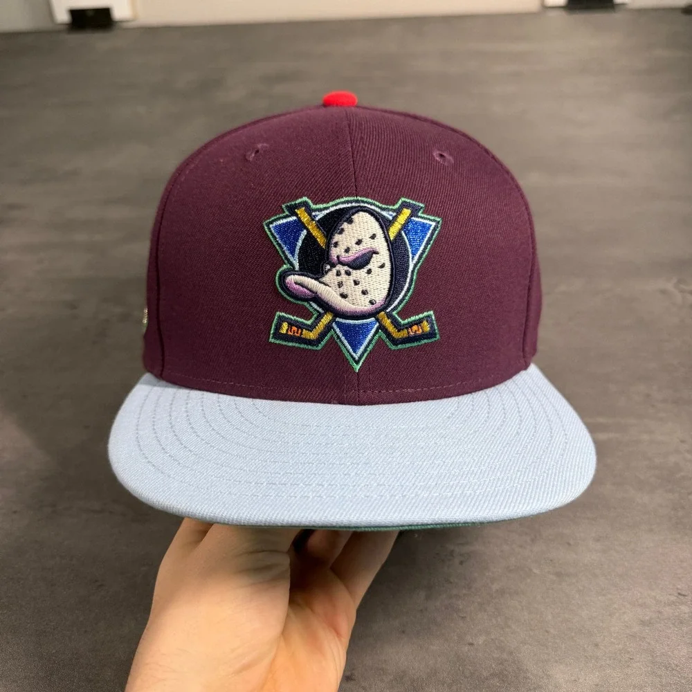 Hat Club‎ Anaheim Mighty Ducks New Era Cap 7 1/2 Maroon A Killing Joke Batman